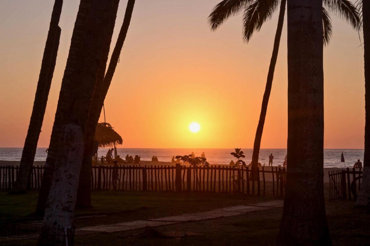 Hotel Ysuri San Pancho サン・フランシスコ エクステリア 写真